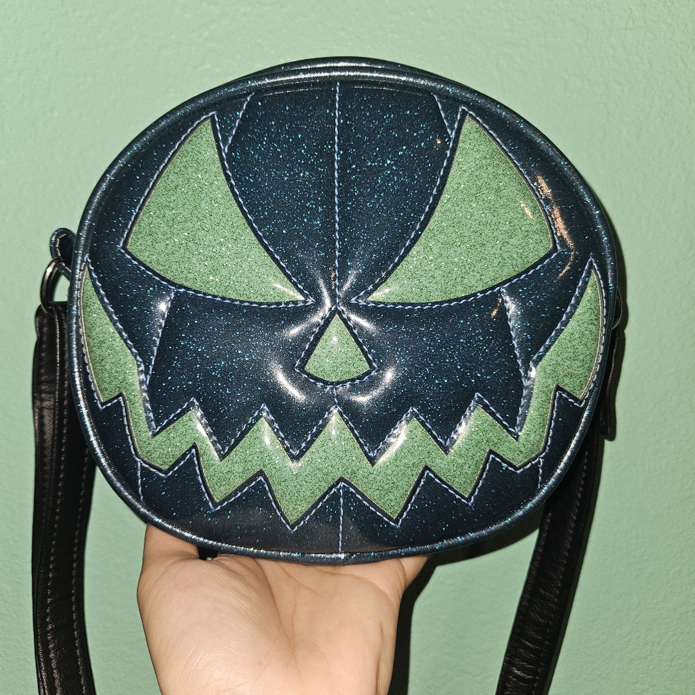 Love Pain and Stitches